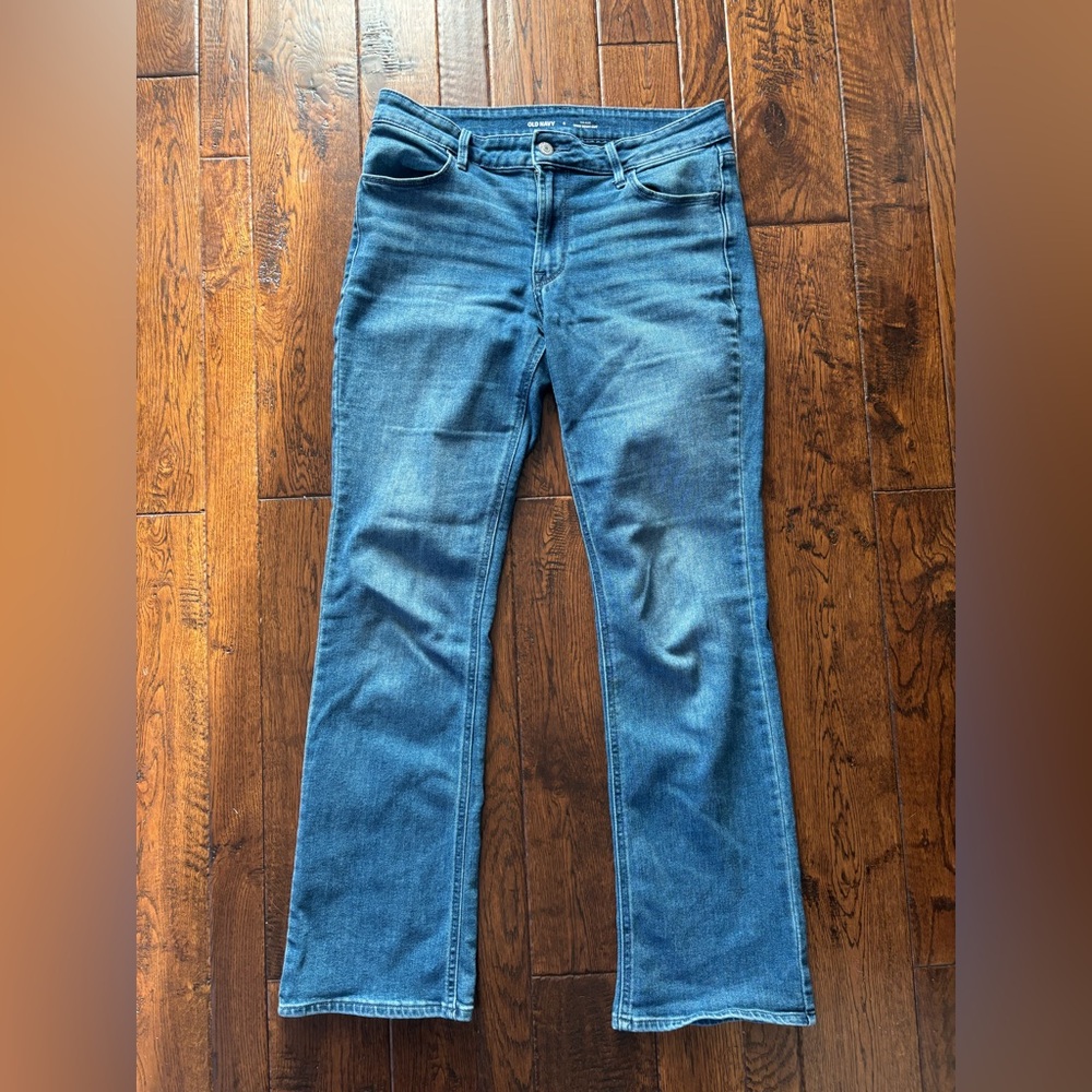 Old Navy Mid Rise Wow Boot jeans